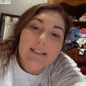 Meet your Posher, Mahayla